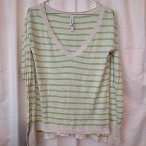 Aeropostale Womens Stripe Knit Sweater M